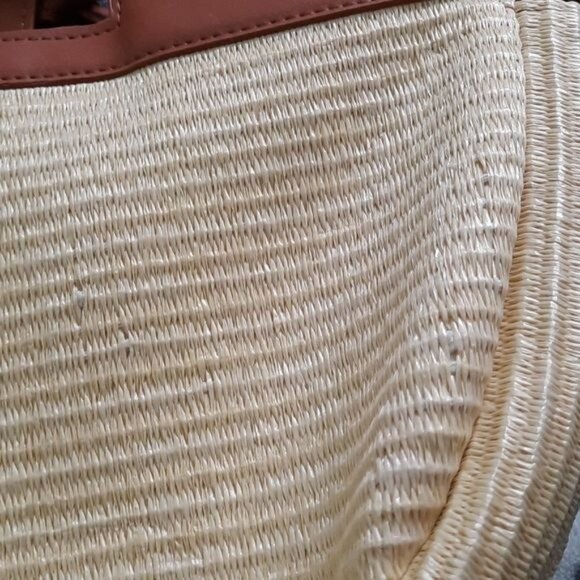 Circus by Sam Edelman Darla Half Moon Satchel Handbag - Picture 11 of 12